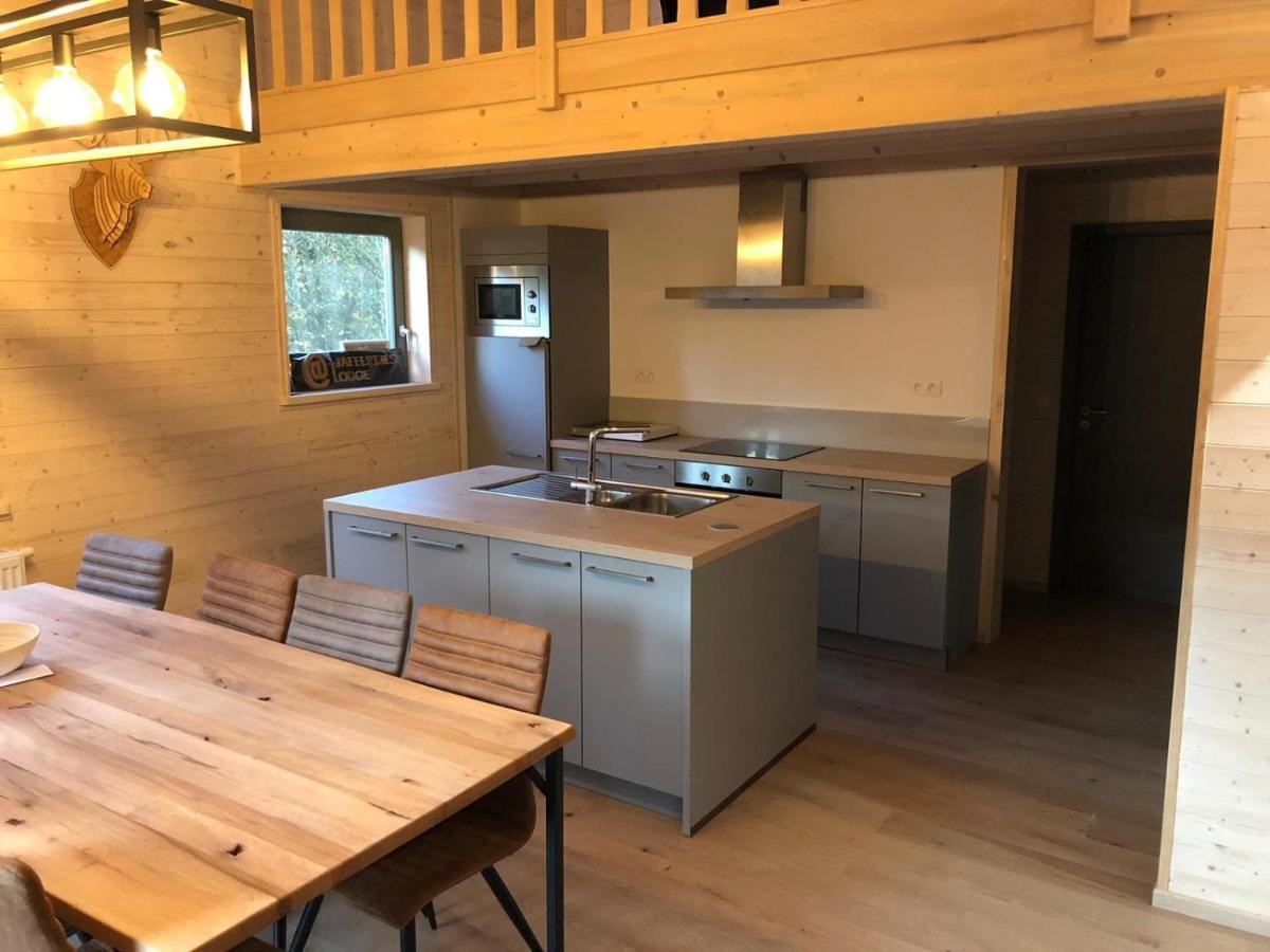 Chalet Tjaffers Lodge Durbuy Esterno foto