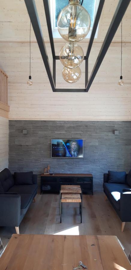 Chalet Tjaffers Lodge Durbuy Esterno foto
