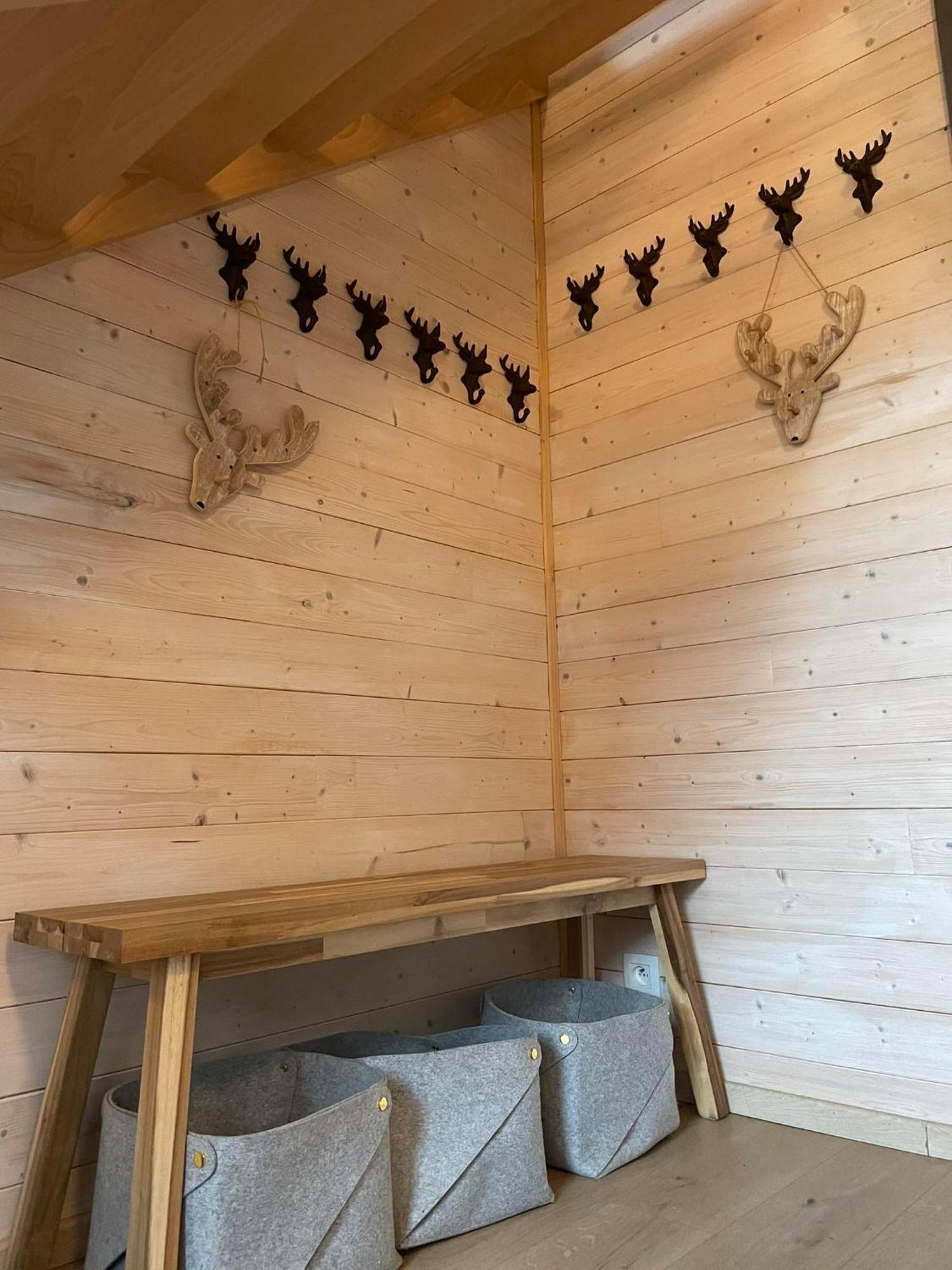 Chalet Tjaffers Lodge Durbuy Esterno foto